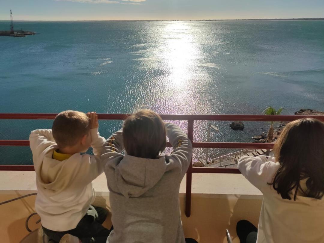 1ª Linea De Mar Con Vista Fantastica Lejlighed L'Ampolla Eksteriør billede